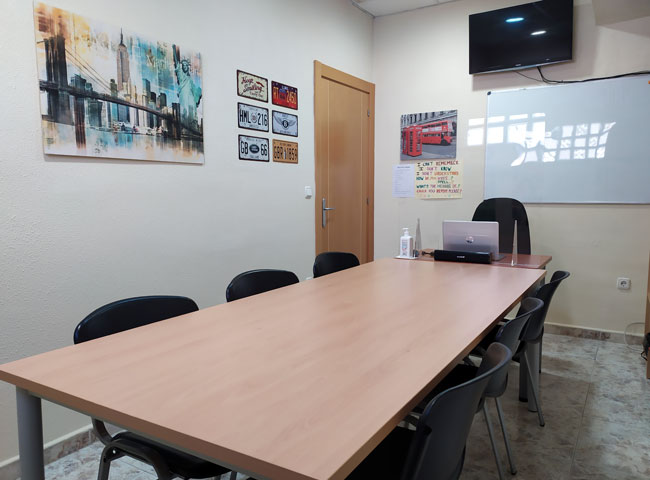 Academia In English, Classroom #2